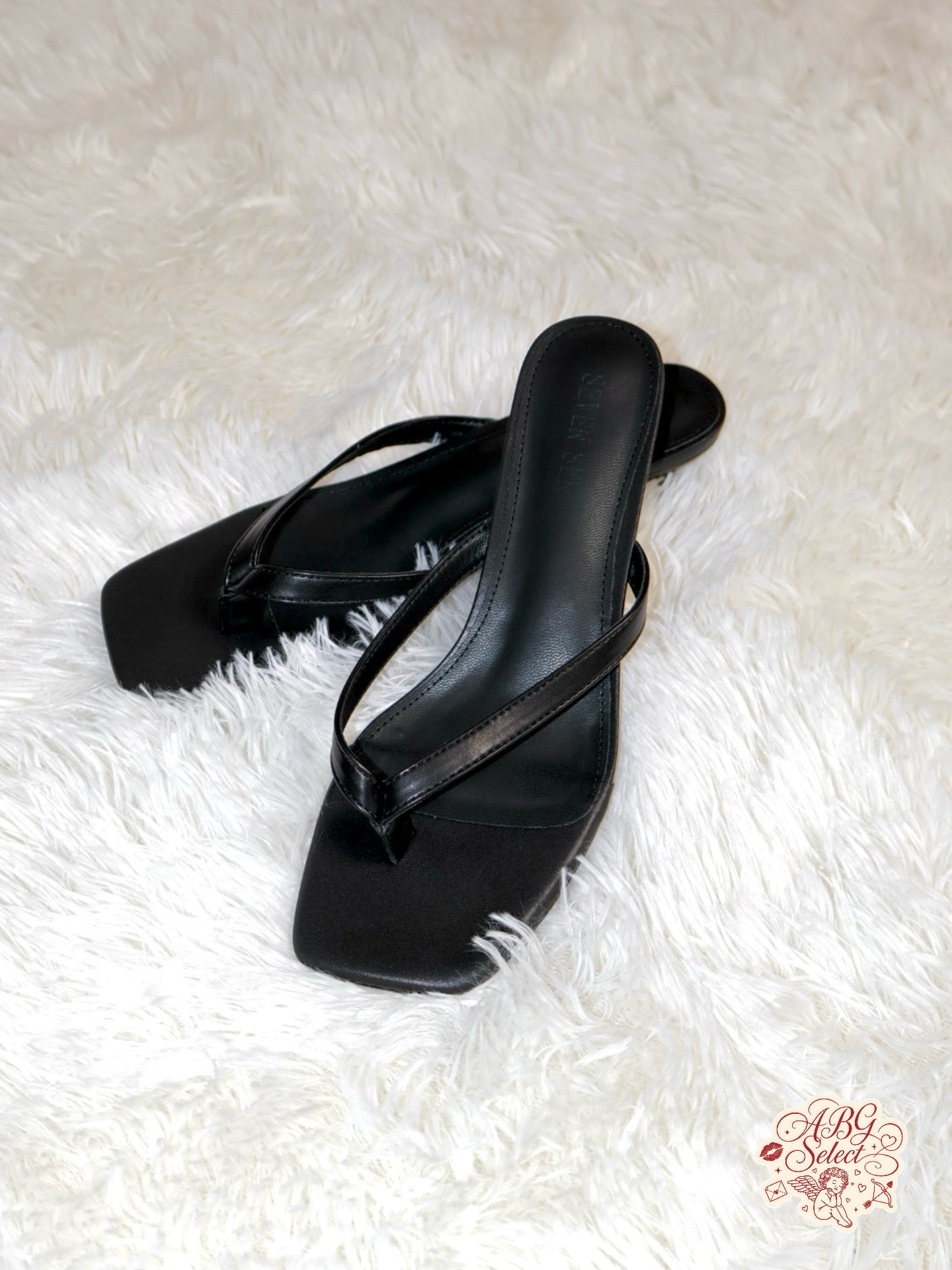 Low key hot flip heels ☆ 低調人字低跟鞋
